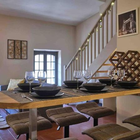 Centre Ville Appartement 75M2, Avec 3 Chambres Carcasona Exterior foto