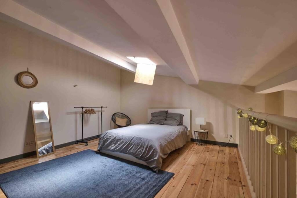 Centre Ville Appartement 75M2, Avec 3 Chambres Carcasona Exterior foto