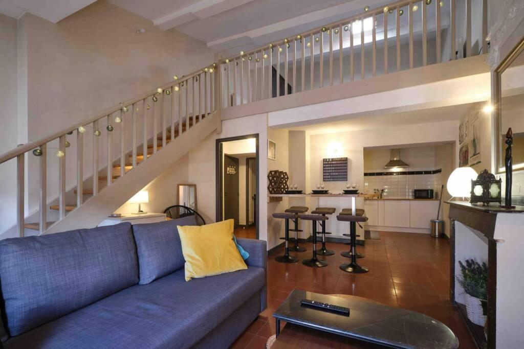 Centre Ville Appartement 75M2, Avec 3 Chambres Carcasona Exterior foto
