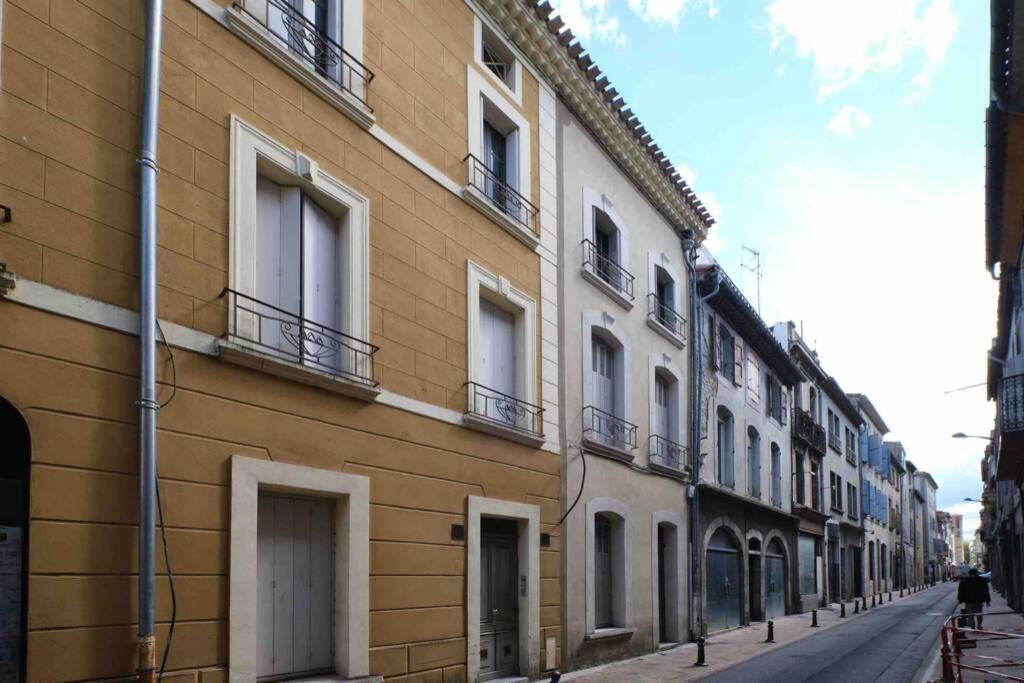 Centre Ville Appartement 75M2, Avec 3 Chambres Carcasona Exterior foto